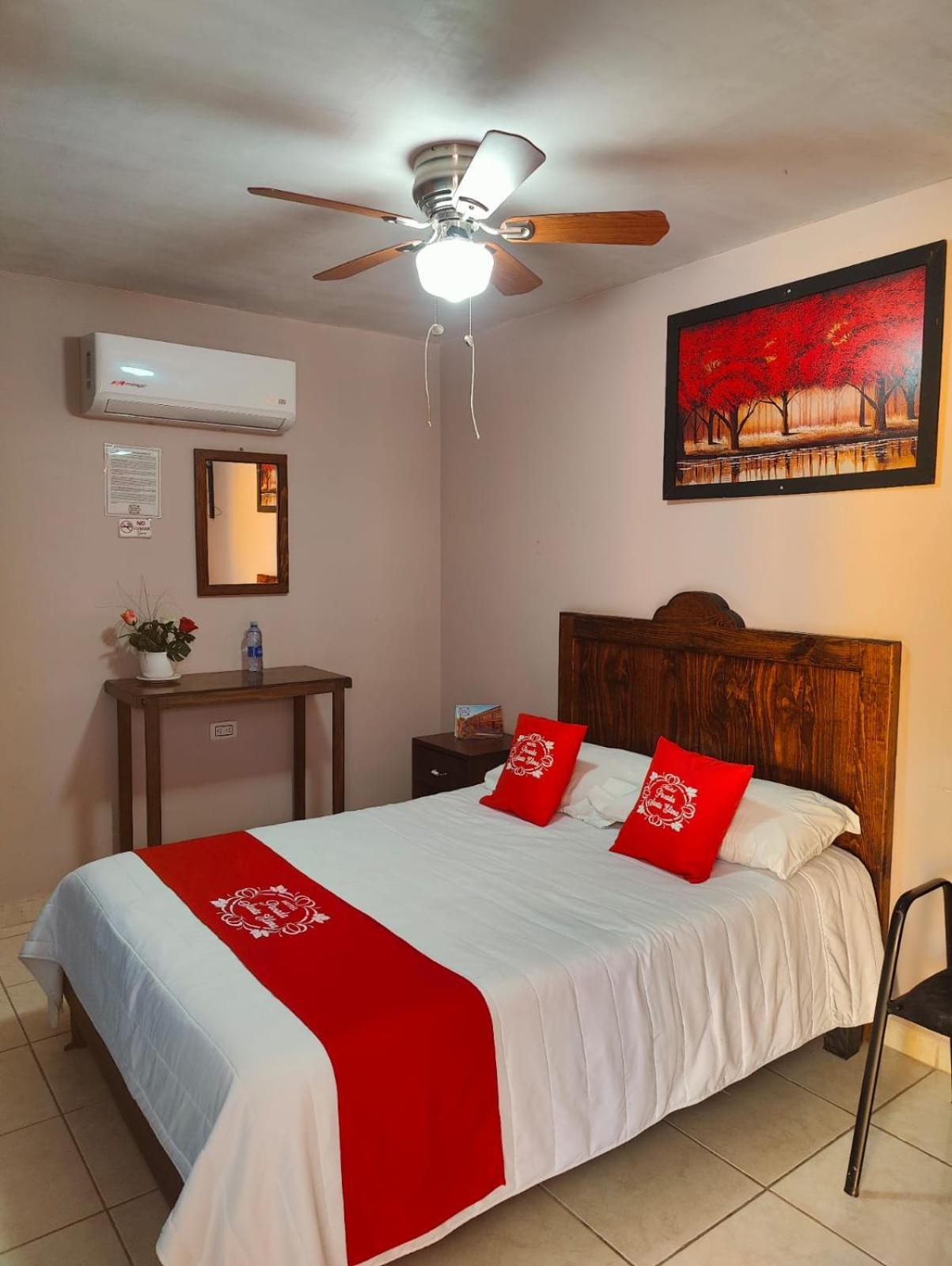 פרס דה לה פואנטה Hotel Posada Santa Elena מראה חיצוני תמונה