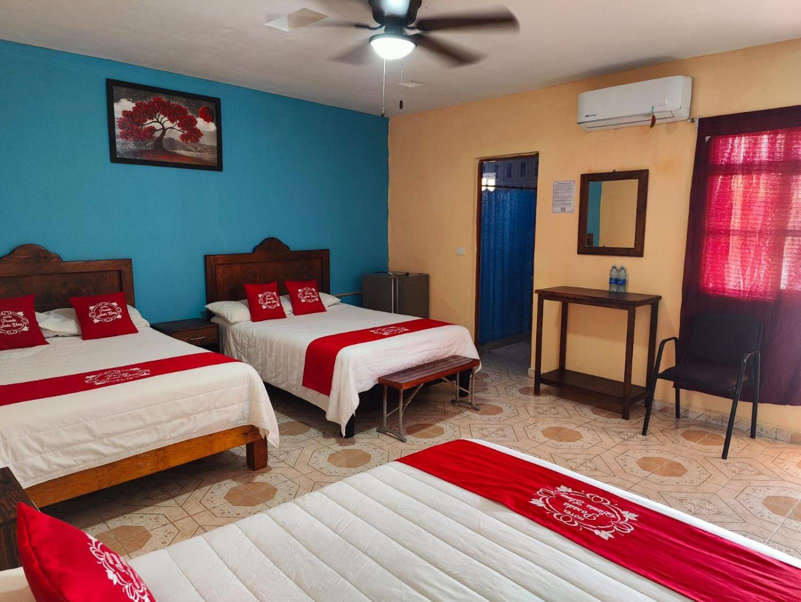 פרס דה לה פואנטה Hotel Posada Santa Elena מראה חיצוני תמונה
